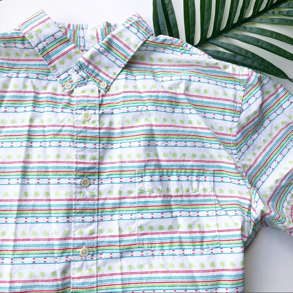 Men’s Short Sleeve Button Down